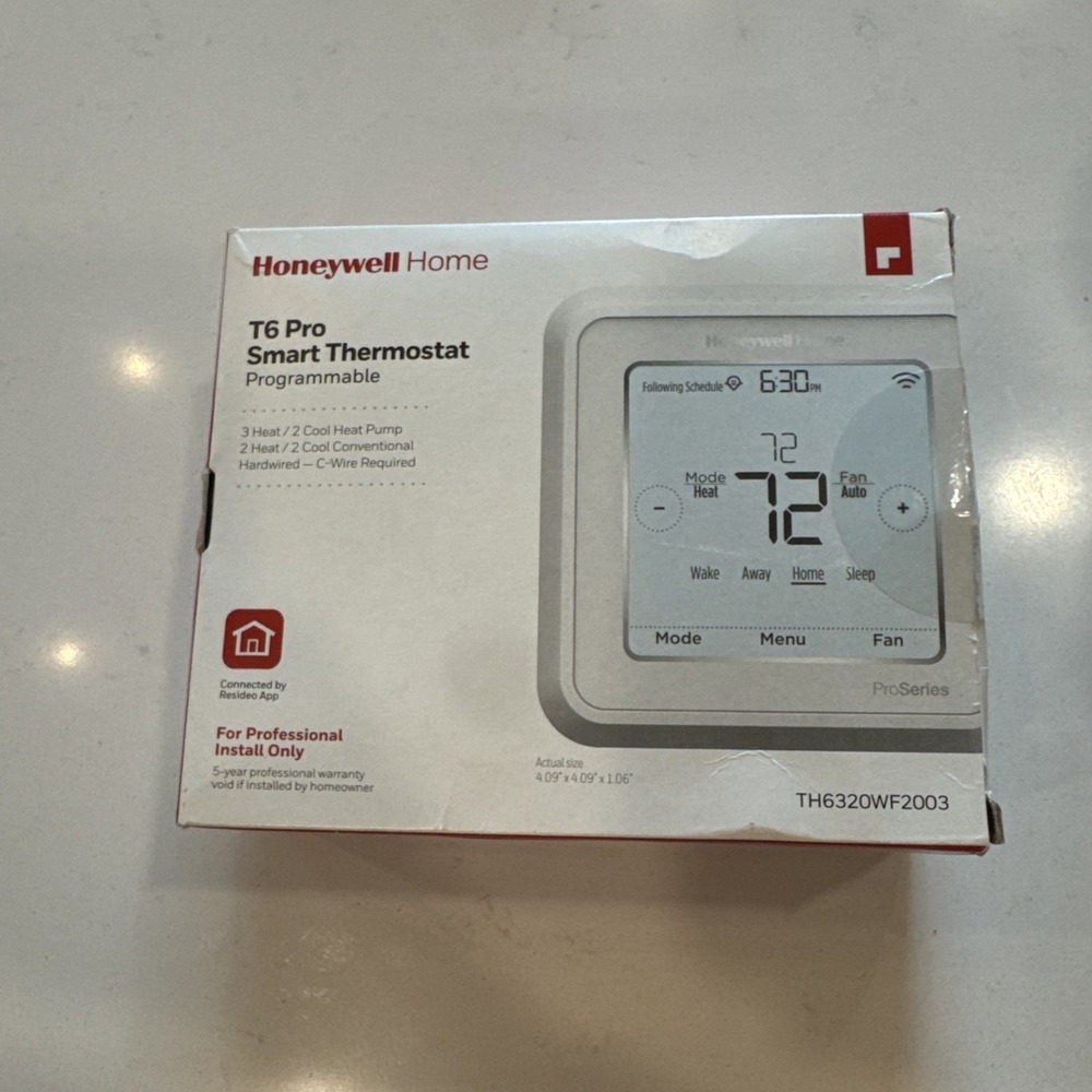 Honeywell T6 Pro Digital Programmable Thermostat - TH632OWF2003 Open Box - Picture 2 of 9